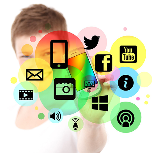 SOCIALIZE to Be A Social Media Standout
